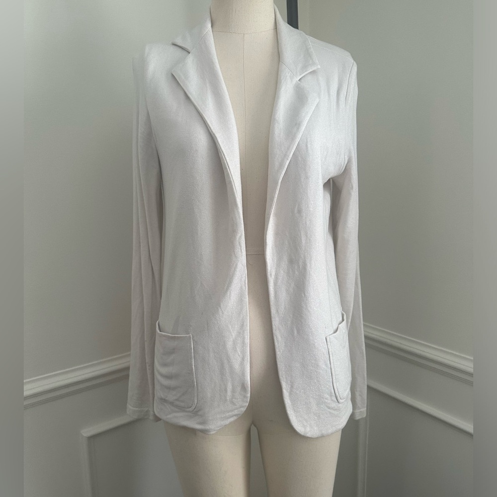 Majestic Filatures ivory, shimmery blazer